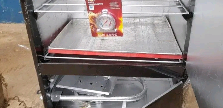 Oven