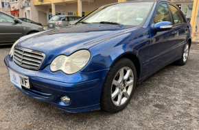 Mercedes Benz C180