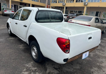 Mitsubishi L200 Double Cabin