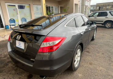 Honda Cross Tour 2010